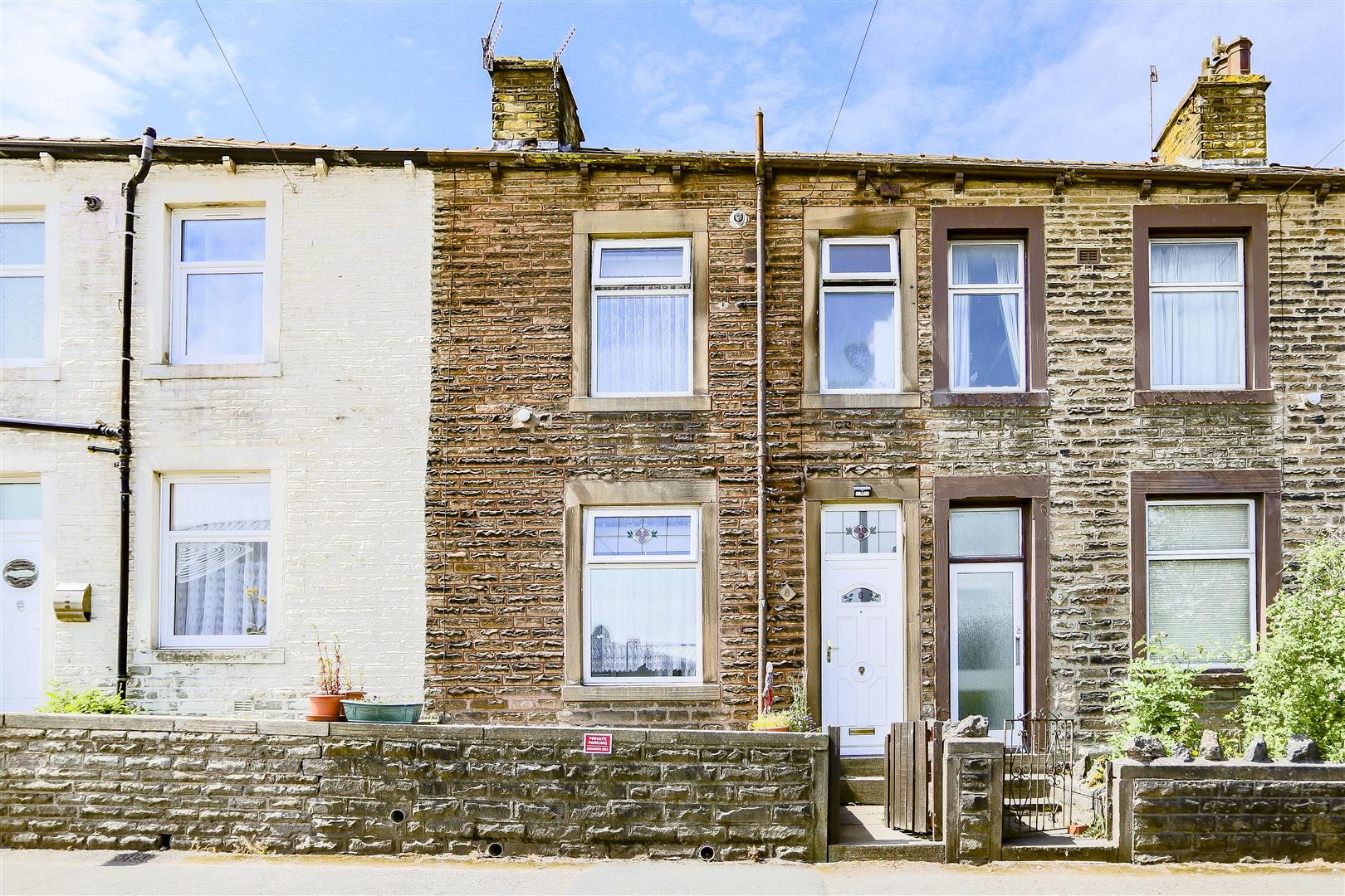 2 Bed Mid Terrace House For Sale - Main Image